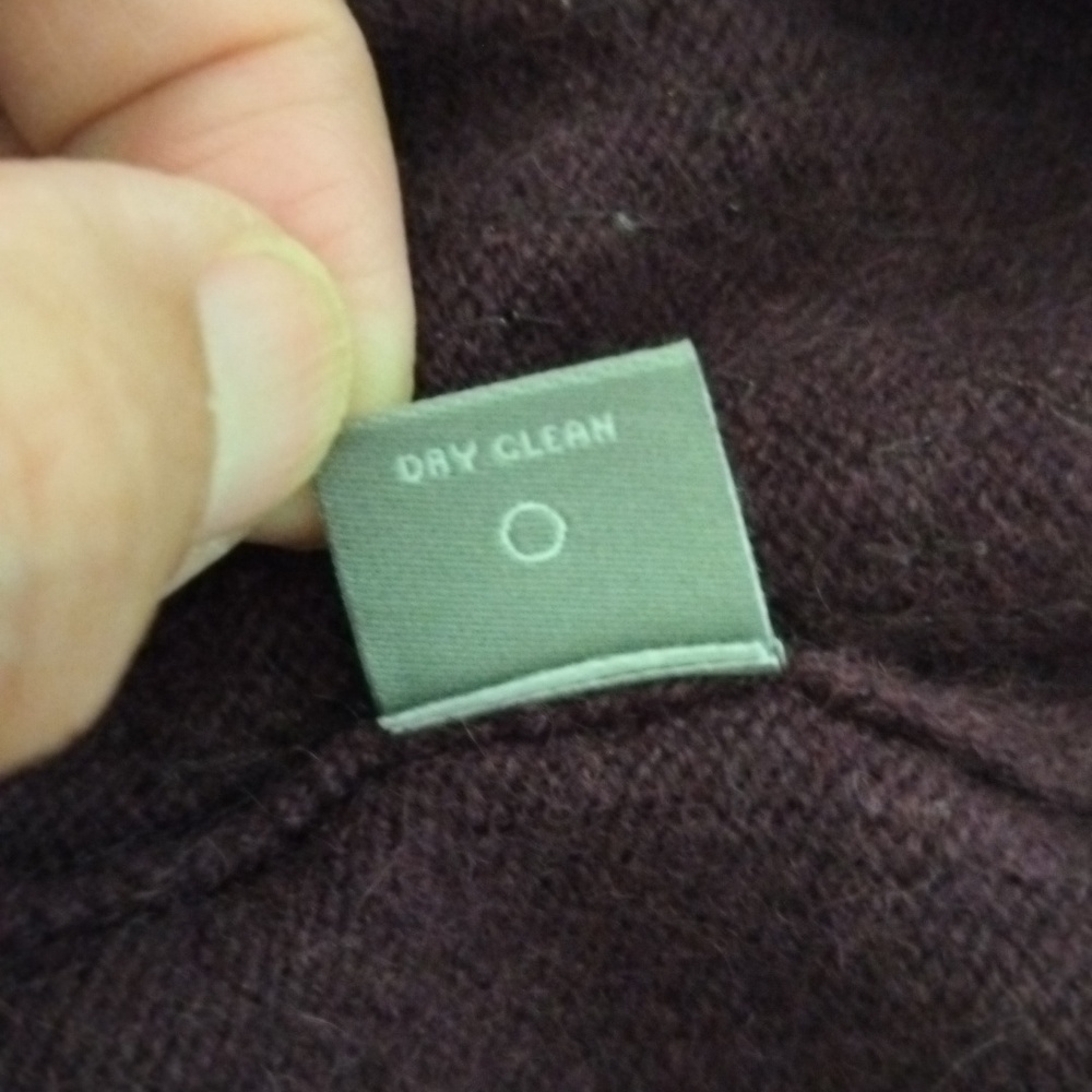 2455)Neiman Marcus the Cashmere Collection Purple Sequin Pullover Sweater Size S - Picture 8 of 8